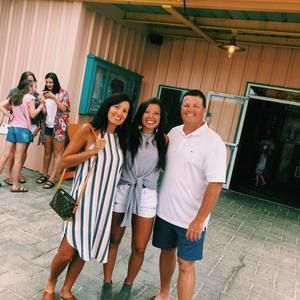 Meet your Posher, Alyssa gabriel